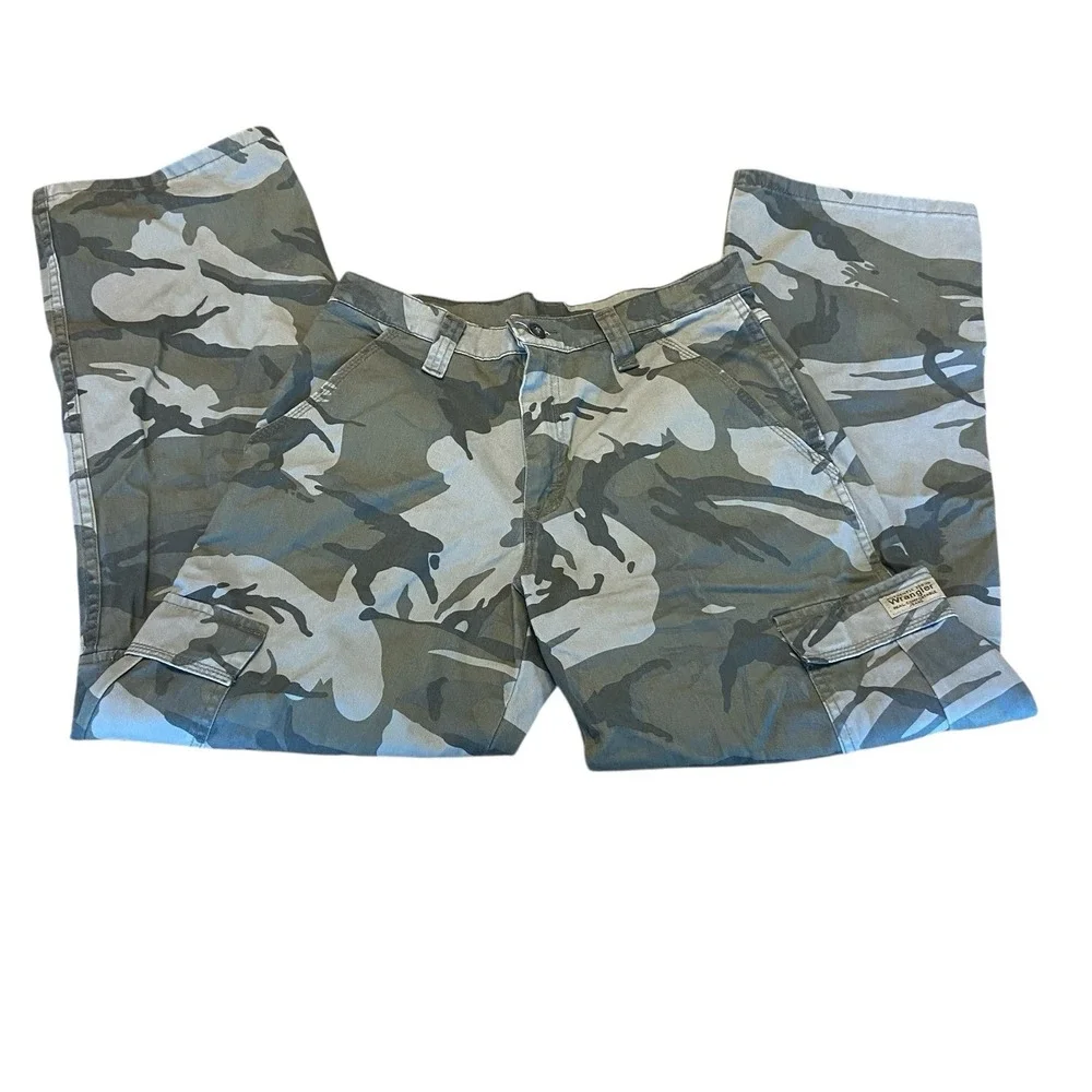 NEW Wrangler Cargo Pants Camouflage Straight Leg Relaxed Seat Men's‎ 30x30